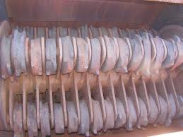 File:Rolling Ring Crushers 2.jpg