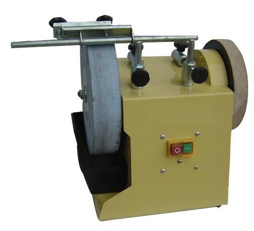 File:Blade Grinders 1.jpg