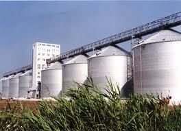 File:Bolted silo 1.jpg