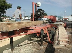 File:Saws 3.jpg