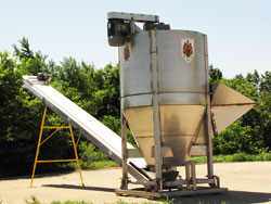 File:Auger blenders 1.jpg