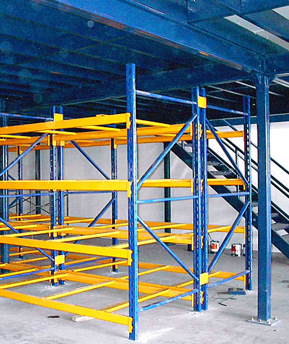 File:Racks 1.jpg