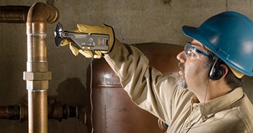 File:Ultrasonic leak detector.jpg