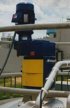 File:Helical Gear Mixers.jpg