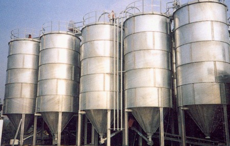 File:Silos.jpg
