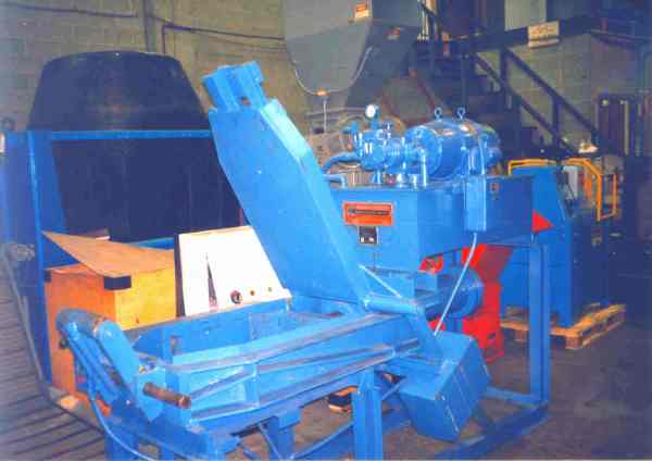 File:Hydraulic Briquetters 1.jpg
