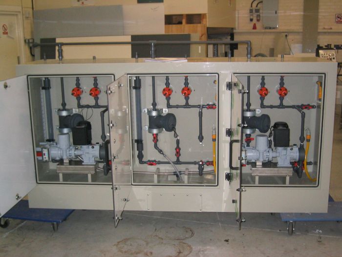 File:Dosing Cabinet.jpg