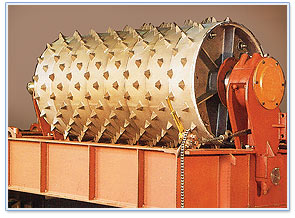 File:Single Roller Crushers 1.jpg