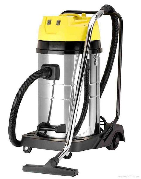 File:Vacuum cleaners 02.jpg