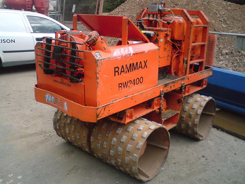 File:Rammax-Compactor.JPG