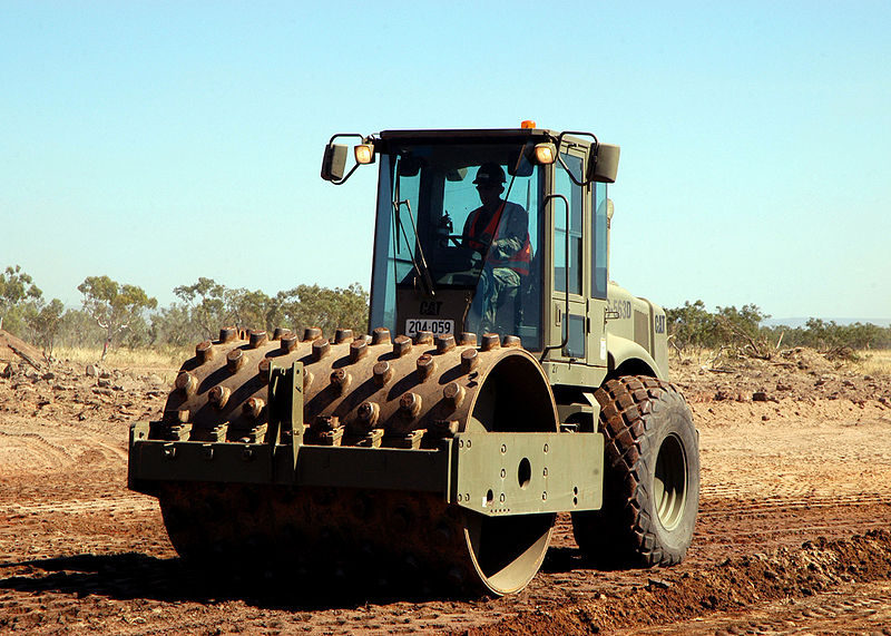 File:Seabees compactor roller.jpg